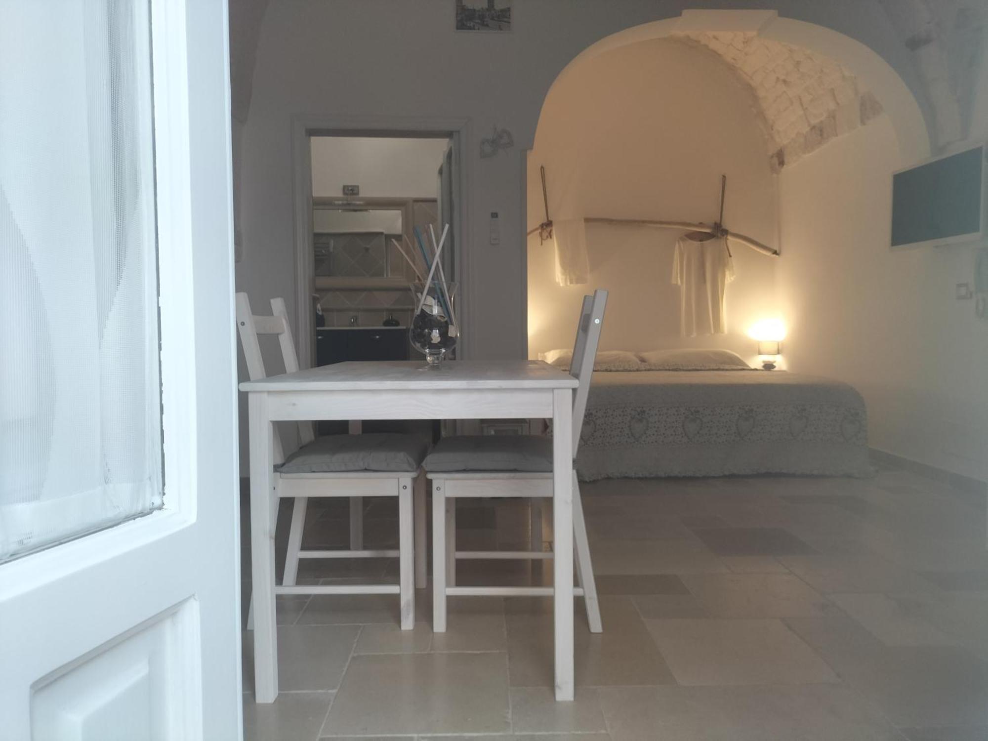 Le Tre Alcove Hotel Челие Месапика Екстериор снимка
