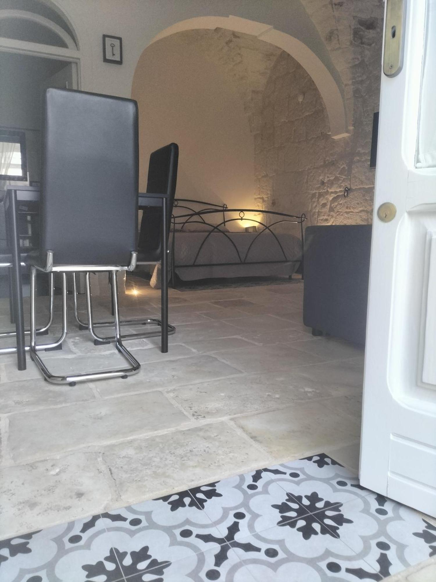 Le Tre Alcove Hotel Челие Месапика Екстериор снимка
