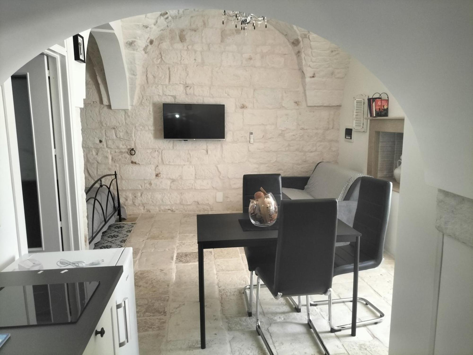 Le Tre Alcove Hotel Челие Месапика Екстериор снимка