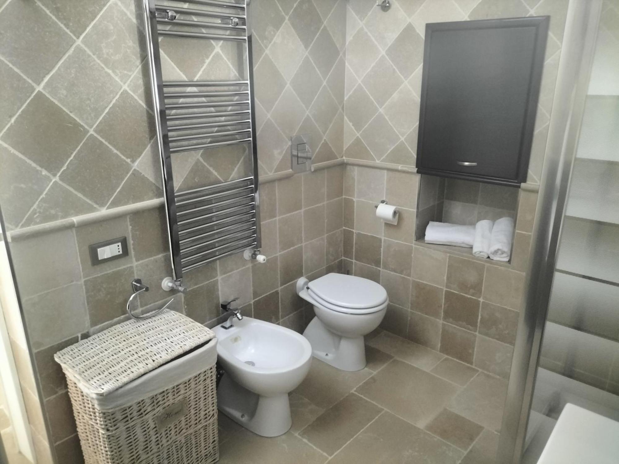 Le Tre Alcove Hotel Челие Месапика Екстериор снимка