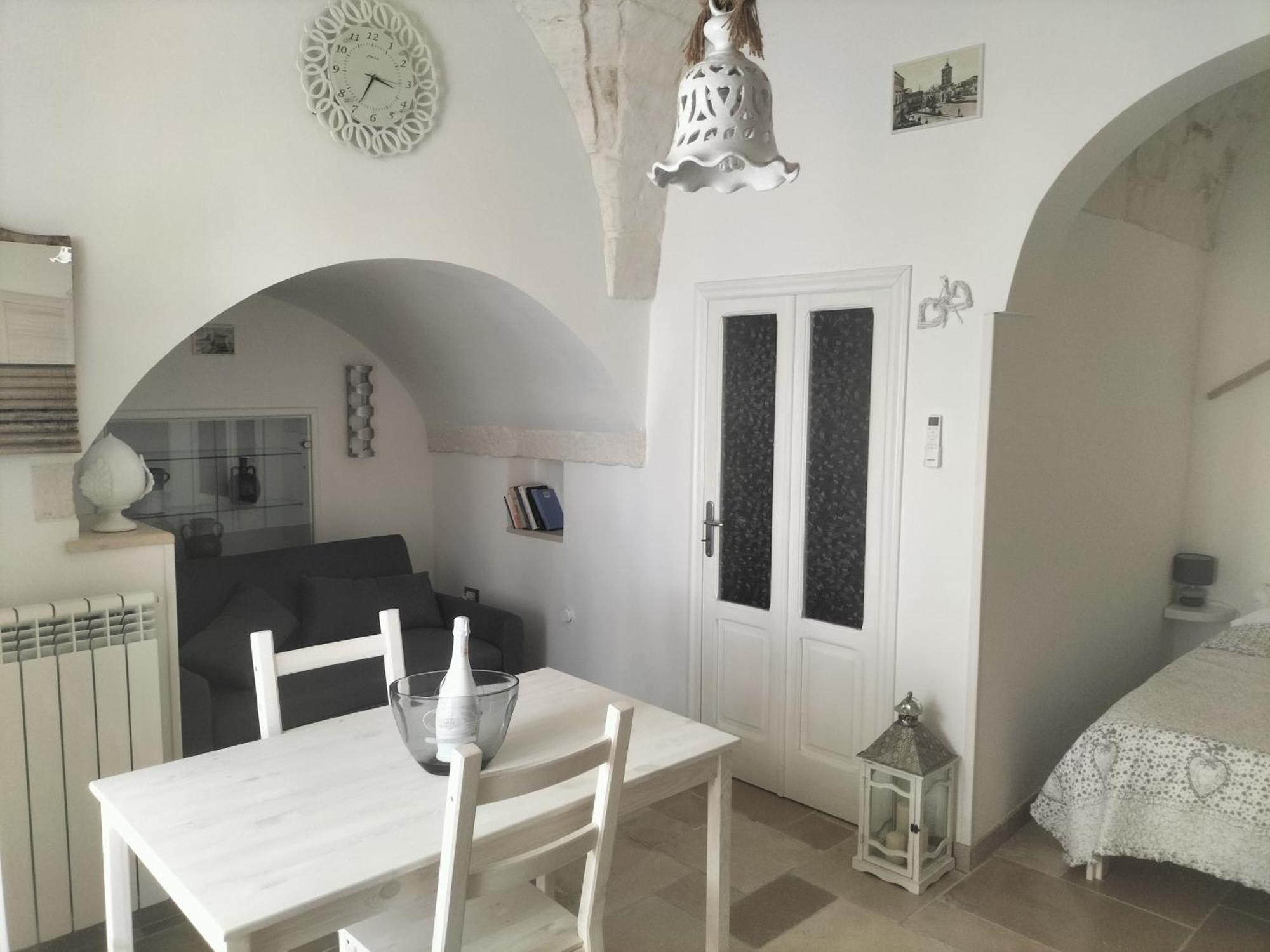 Le Tre Alcove Hotel Челие Месапика Екстериор снимка