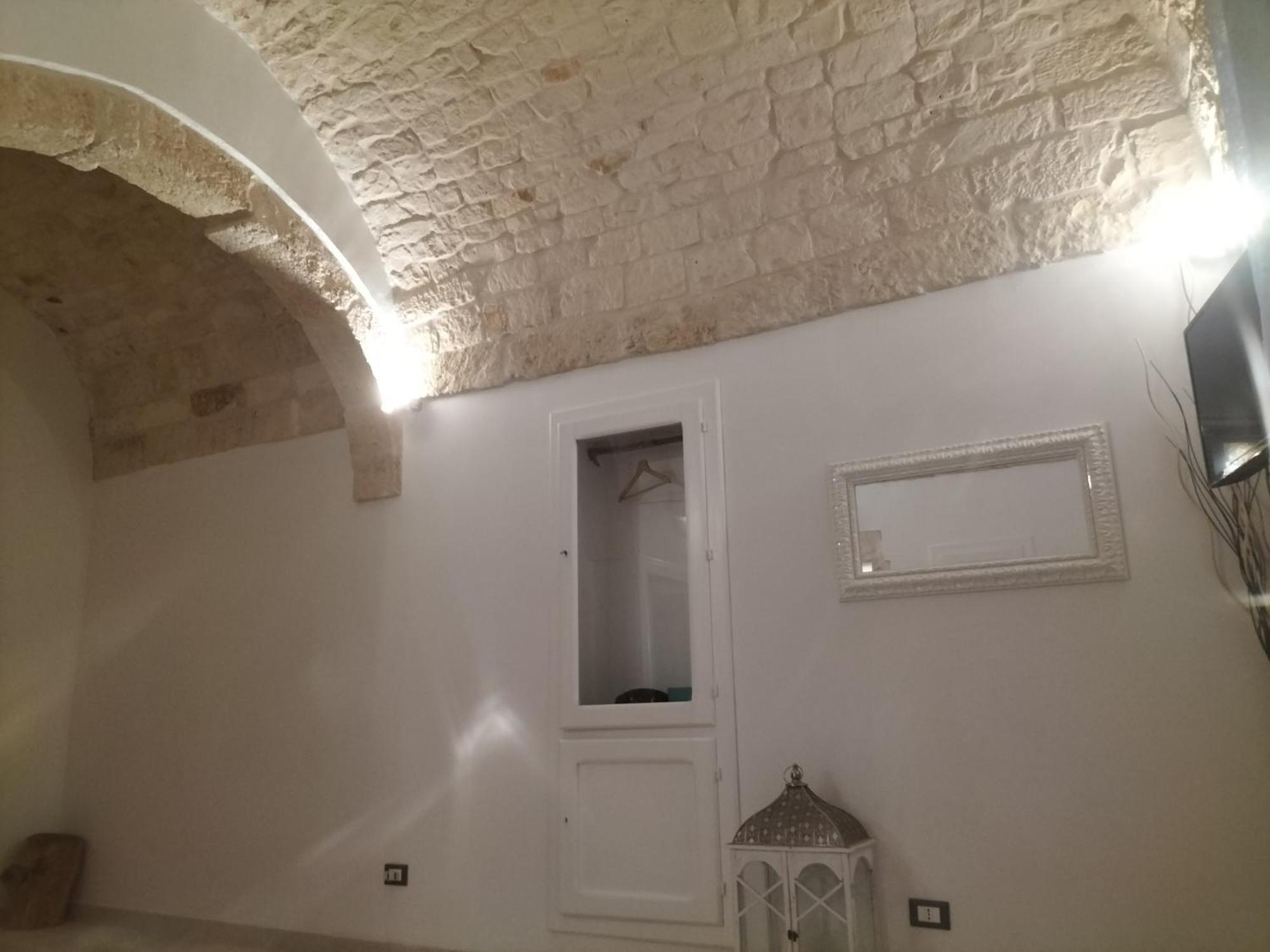 Le Tre Alcove Hotel Челие Месапика Екстериор снимка