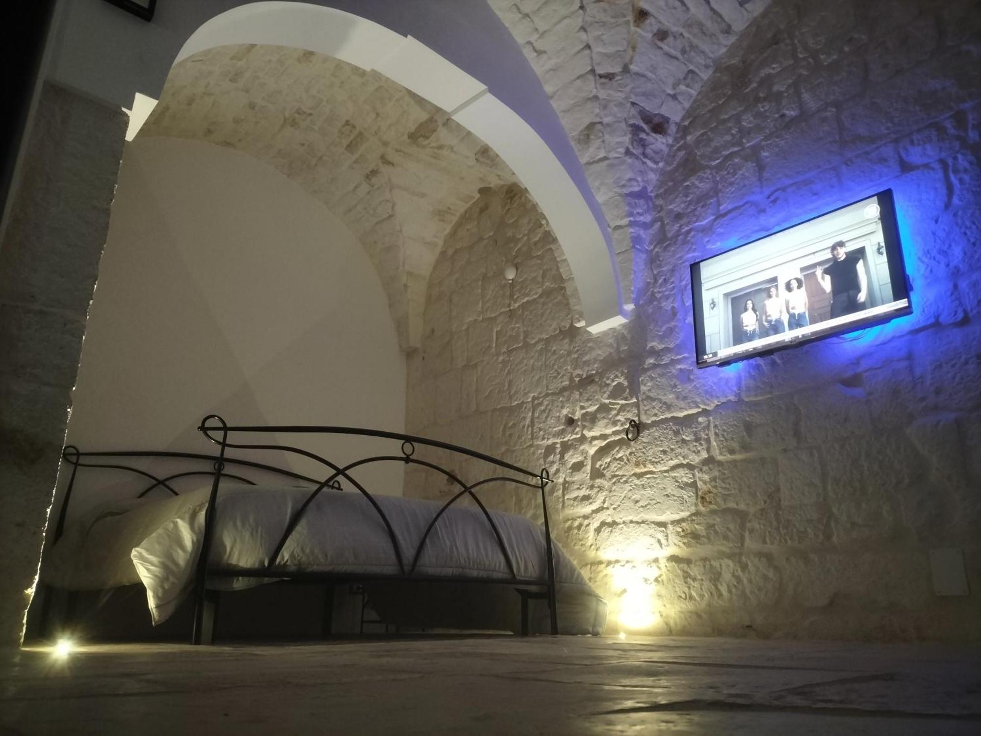 Le Tre Alcove Hotel Челие Месапика Екстериор снимка